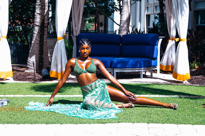 (Pre-Order) Emerald Green Bikini & Sarong Set